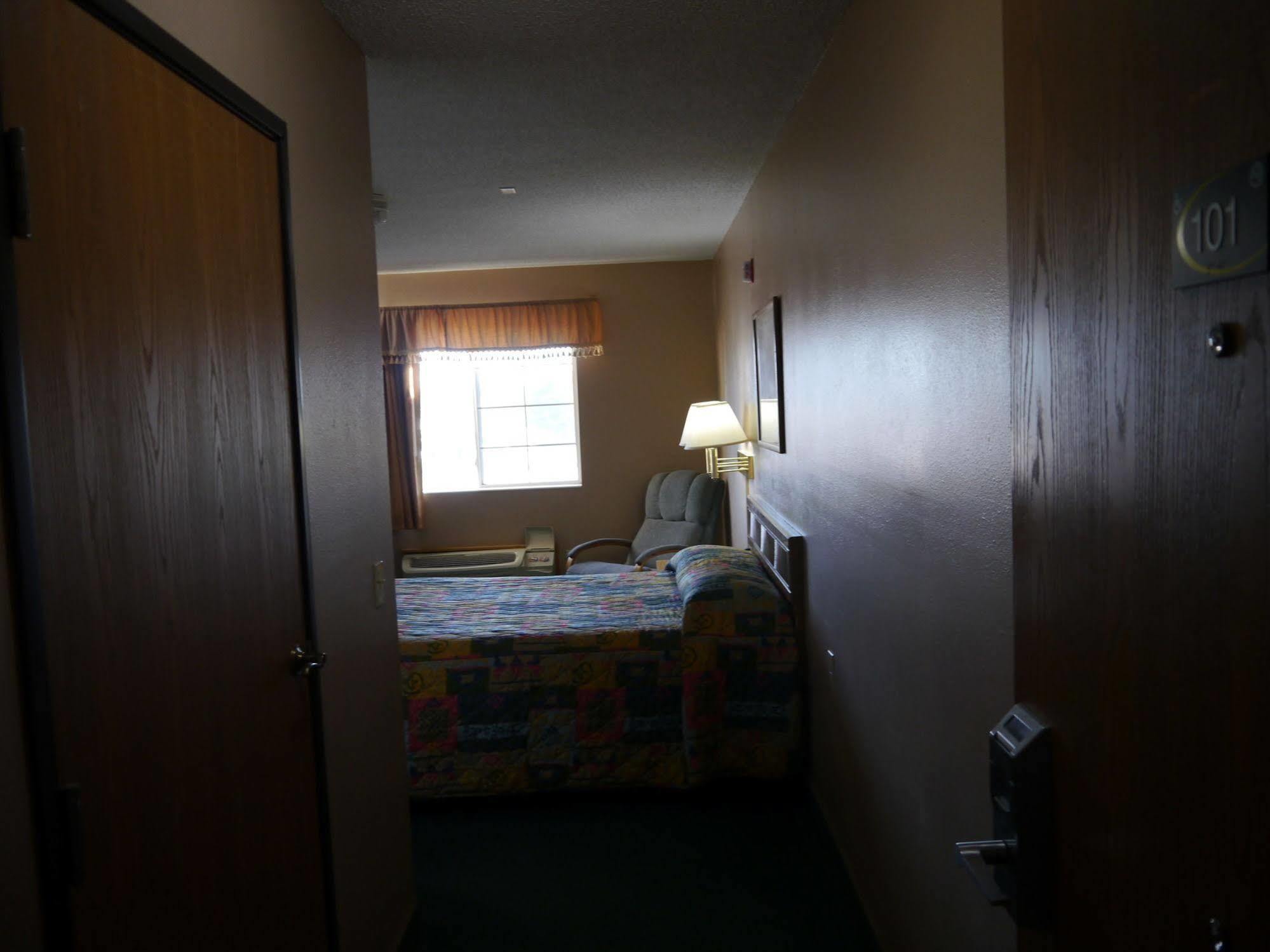 Westwood Inn & Suites - Kimball 外观 照片